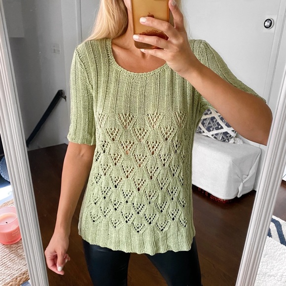 🌿 CASUAL GREEN CROCHET KNIT SHIRT SLEEVE TOP! - Picture 2 of 10